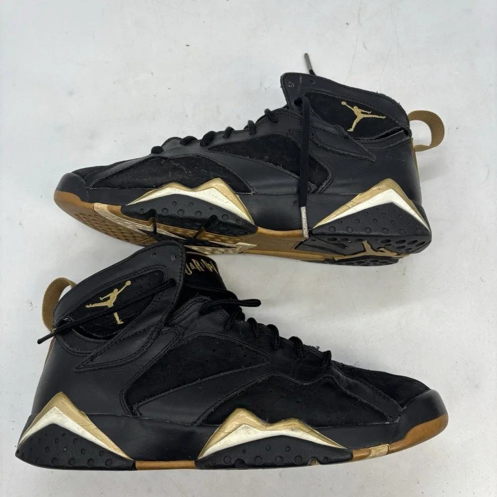 Air Jordan 7 Retro Golden Moments Shoes Mens 9 Black Casual Lace Up Skater Y2K